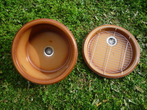 Evier rond cramique
45 Castres (81)