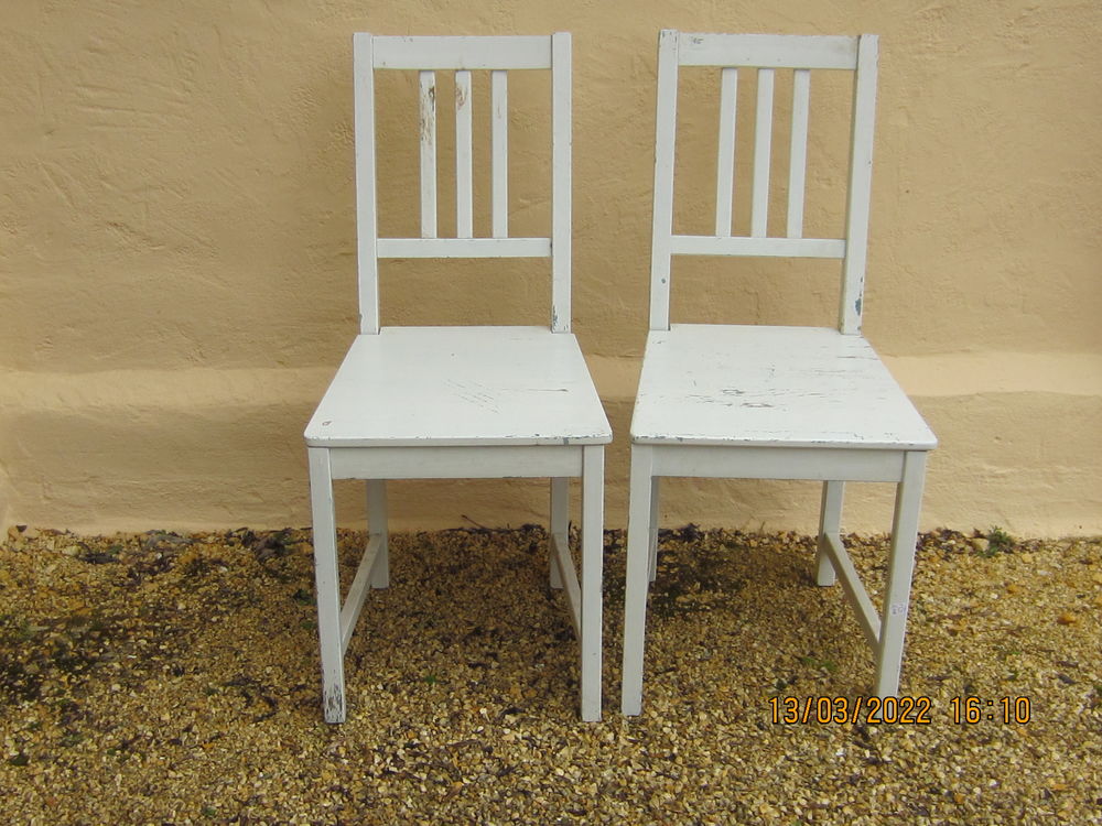 lot de 2 chaises en bois Meubles