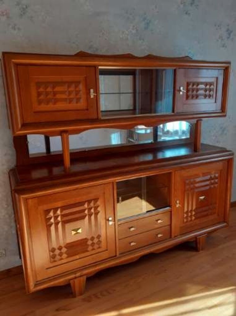 Vaisselier 2 corps en bois Meubles