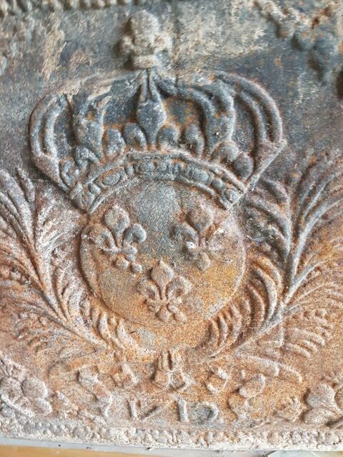 plaque de cheminée 150 Draguignan (83)