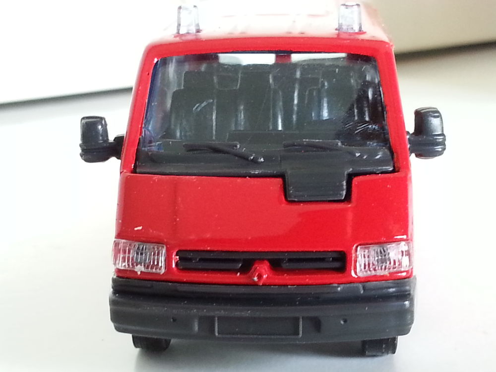 Miniature Pompier - N&deg; 253
