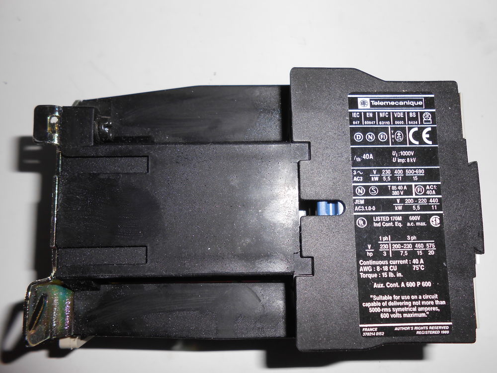 CONTACTEUR LP1 D25108D (13) Bricolage