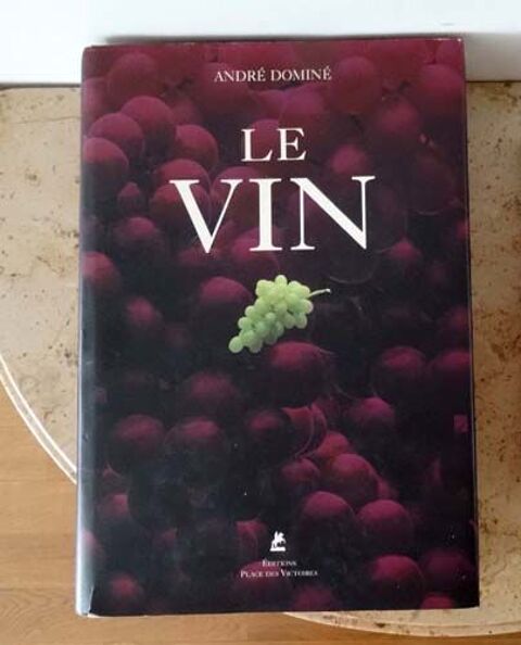  Le vin , TBE 16 Paris 4 (75)