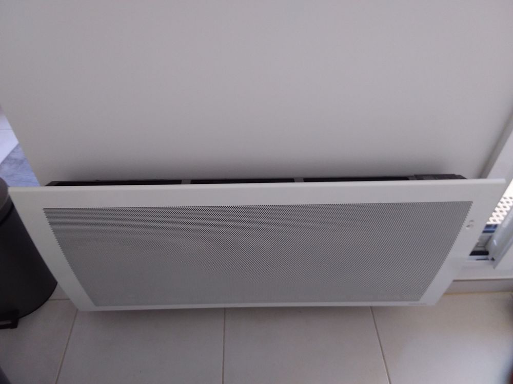 Radiateur casiment neuf servi deux fois Bricolage