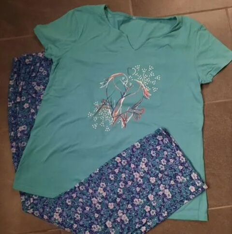 Beau pyjama bleu marine fleuri liberty vert + haut T 38 - 40 10 Domart-en-Ponthieu (80)