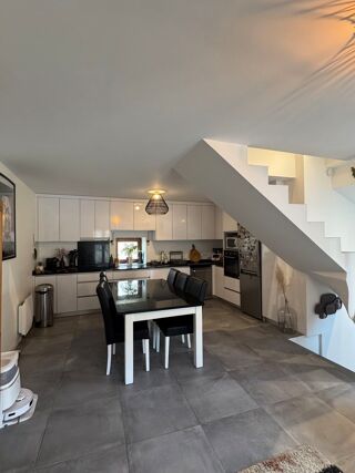  Maison � vendre 6 pi�ces 150 m� Myans