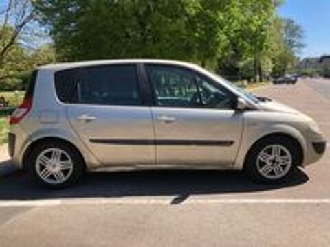 Sc&eacute;nic II Scenic 1.9 dCi 125 FAP Euro 4 Luxe Privil&egrave;ge 2006 occasion 52100 Saint-Dizier