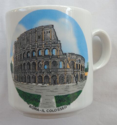 MUG ROME NEUF 
Il y a 1 léger défaut de cuisson de céramique 10 Castries (34)