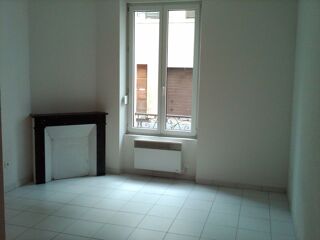  Appartement à louer 1 pièce 25 m²