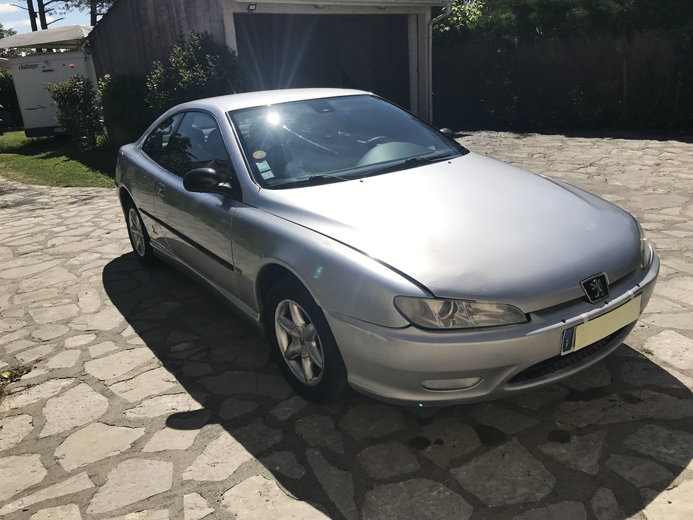 406 Coupe 406 Coup&eacute; 2.0i 2001 occasion 31820 Pibrac