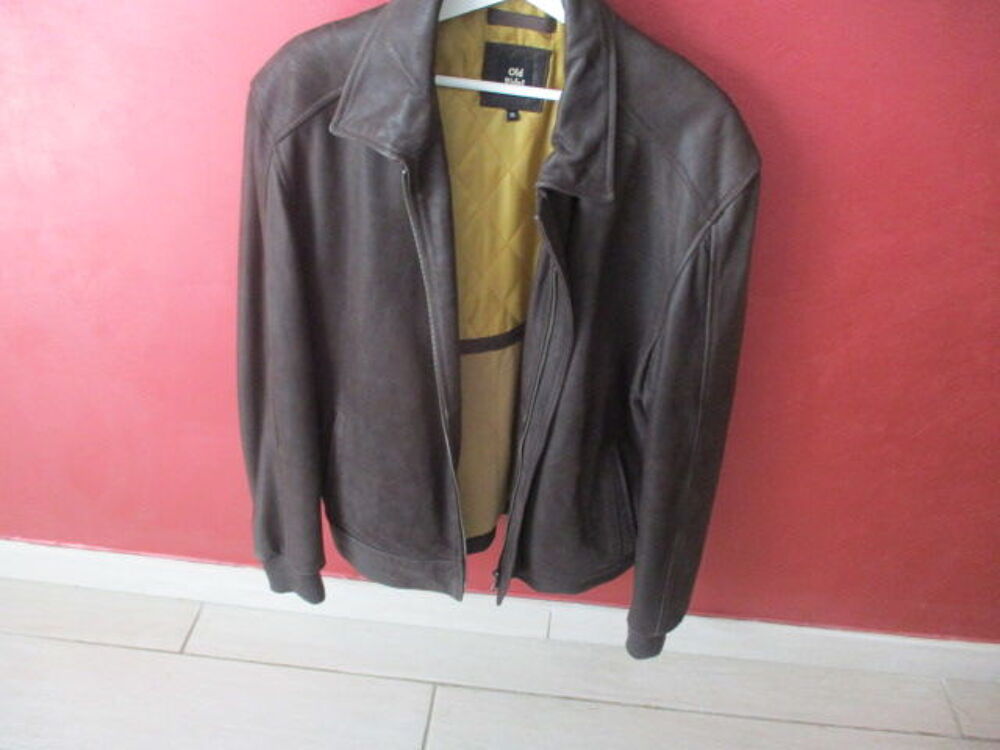 Gros blouson cuir Vêtements