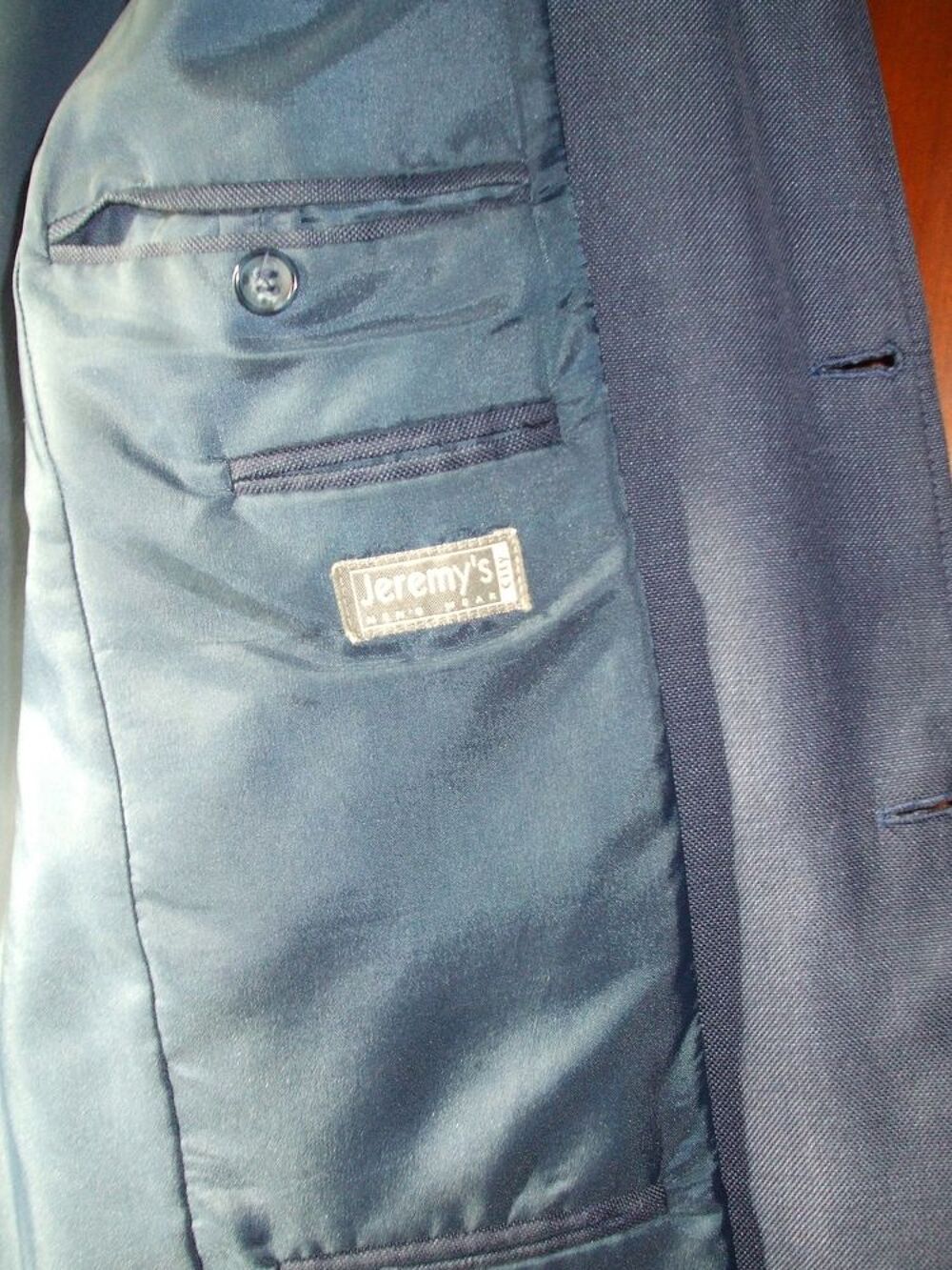 VESTE Vêtements