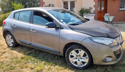 Renault M&eacute;gane III dCi 90 FAP eco2 Authentique Euro 5 2011 occasion Chauny 02300