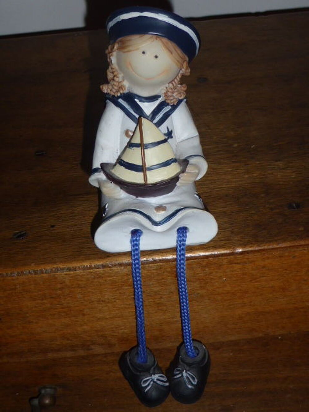 Figurine fille en habits marins 10 cm Dcoration