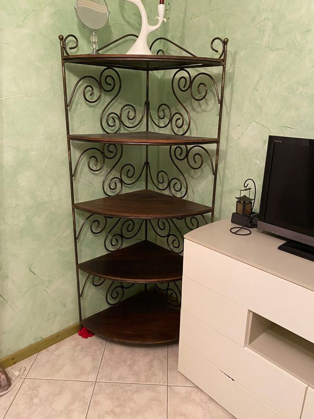 Etag&egrave;re d'angle Meubles