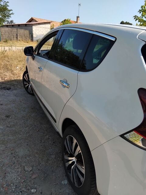 Peugeot 3008 HYbrid4 2.0 HDi 163ch FAP ETG6 + Electri