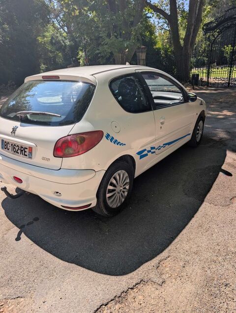 Peugeot 206 1.4 HDi 70ch BLUE LION G&eacute;n&eacute;ration 2007 occasion Milhaud 30540