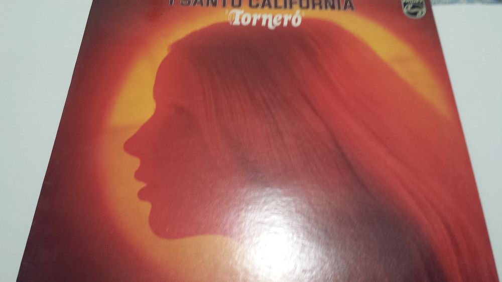 VINYLE I SANTO CALIFORNIA
TORNERO
CD et vinyles