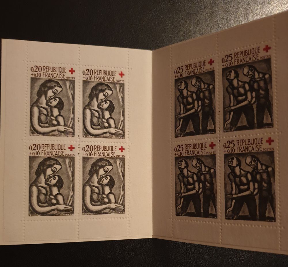Carnet Croix Rouge 2010 de 1961 EM 
