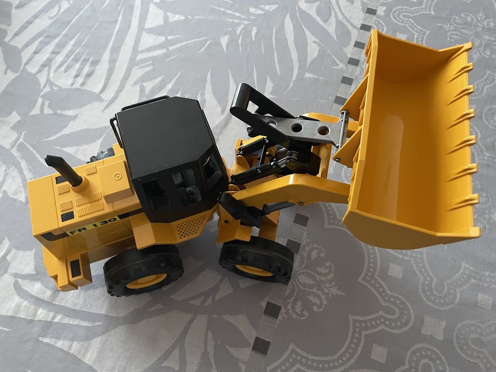 Chargeur Bruder FR 130 (made in Germany) Jeux / jouets