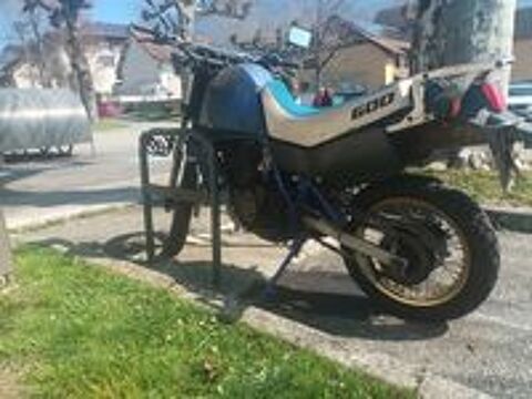 SUZUKI 1985 occasion 73470 Novalaise