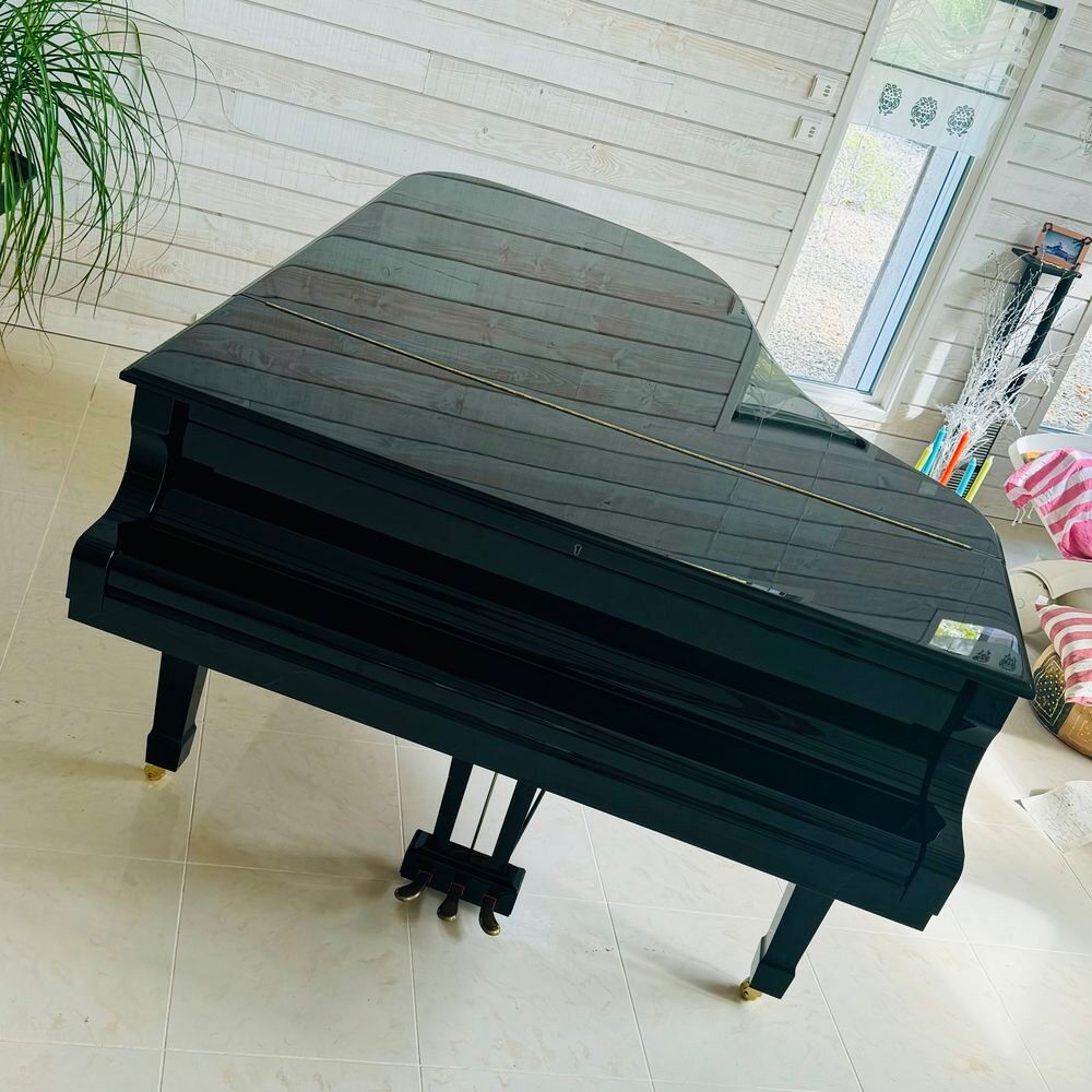 Piano Yamaha C6 Instruments de musique