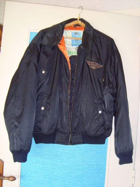 Blouson  VALUABLE- BEARER  boston 16 Villev�que (49)