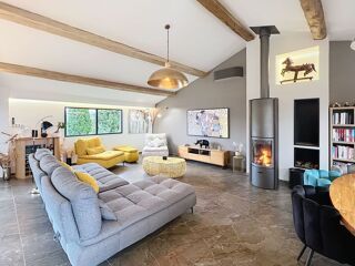  Maison � vendre 11 pi�ces 330 m�