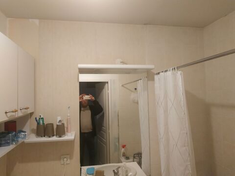 MIROIR SALLE DE BAIN
25 Oullins (69)