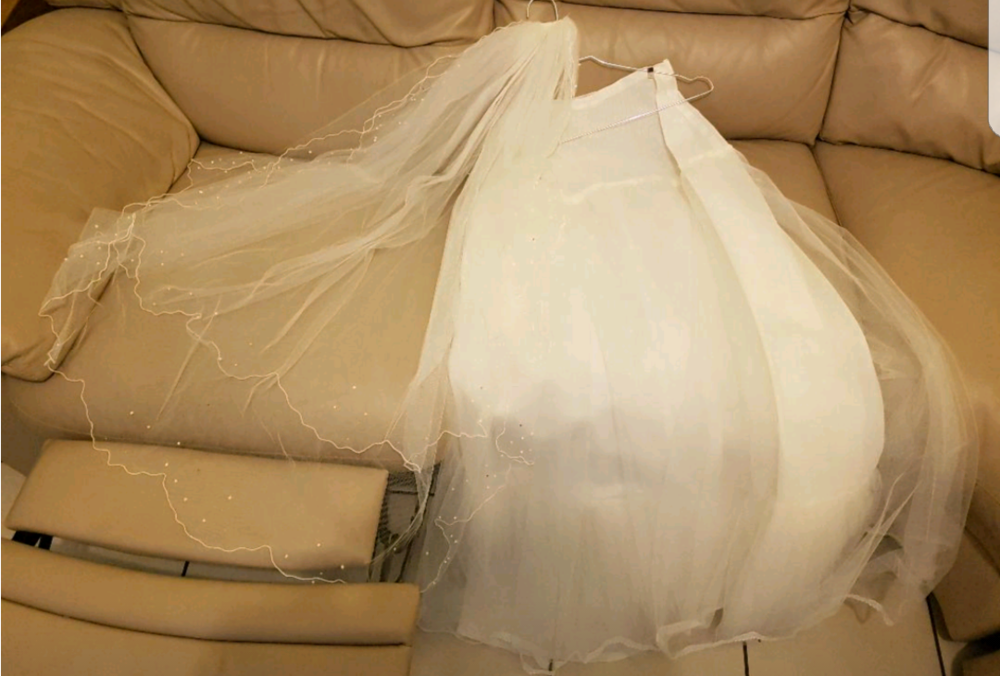 ROBE DE MARI&Eacute;E Vêtements