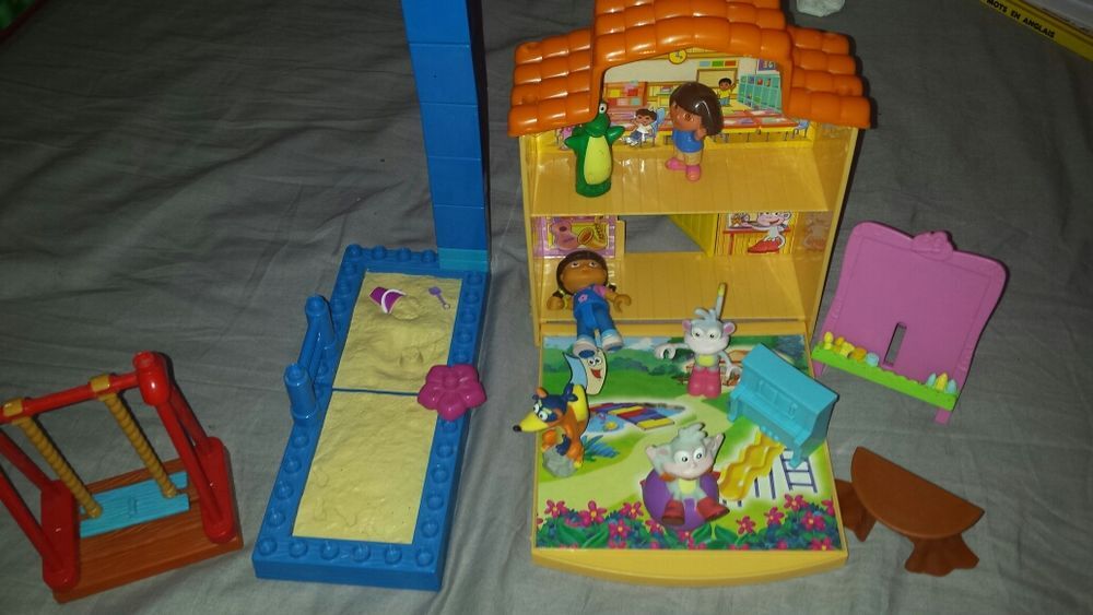 Lot Dora Jeux / jouets