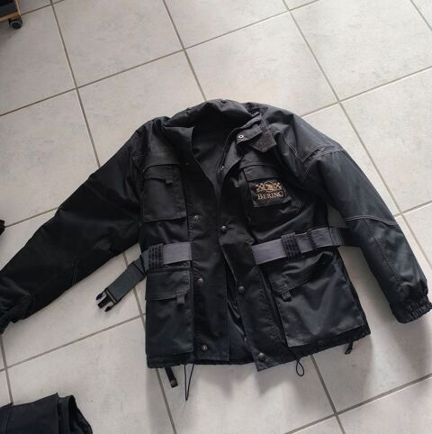 veste de moto �tat absolument neuf. 60 Ar�s (33)
