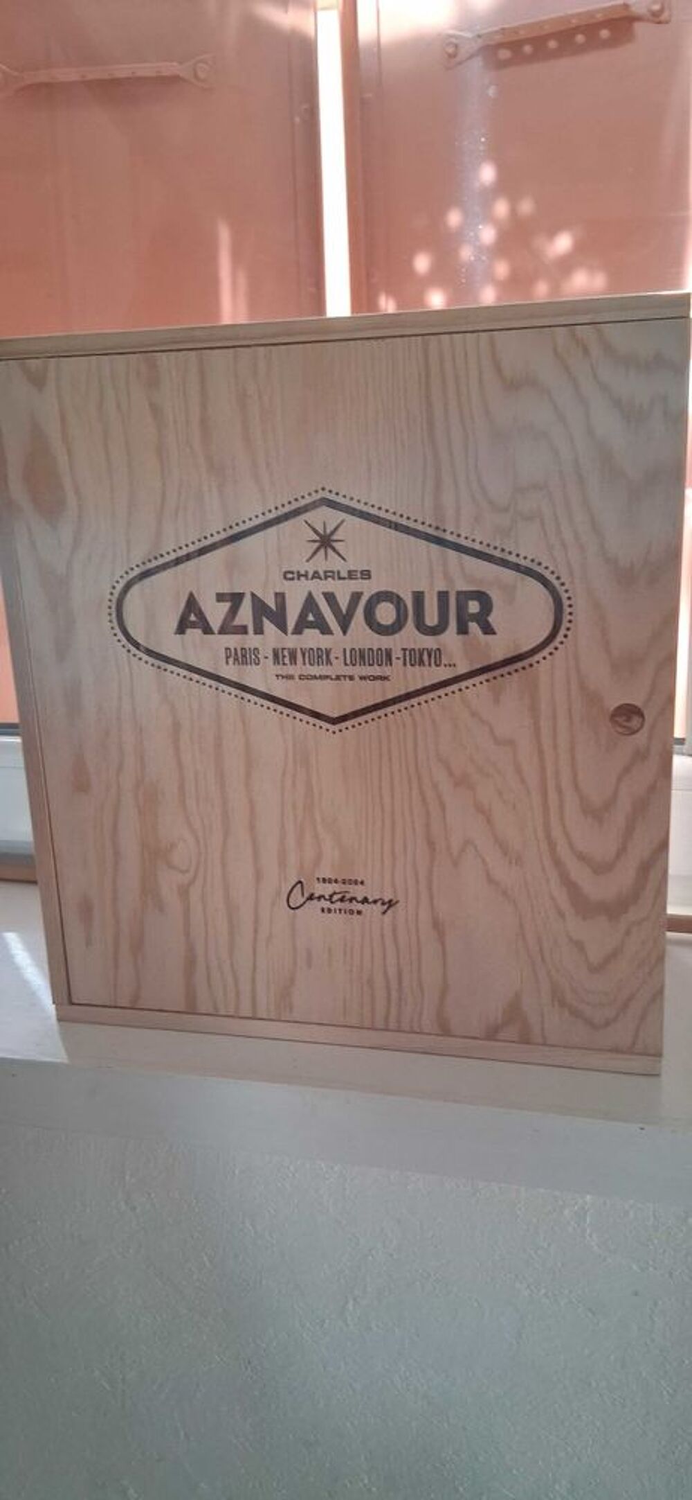 Charles Aznavour coffret cellector CD et vinyles