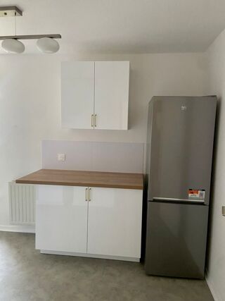  Appartement � louer 4 pi�ces 82 m�