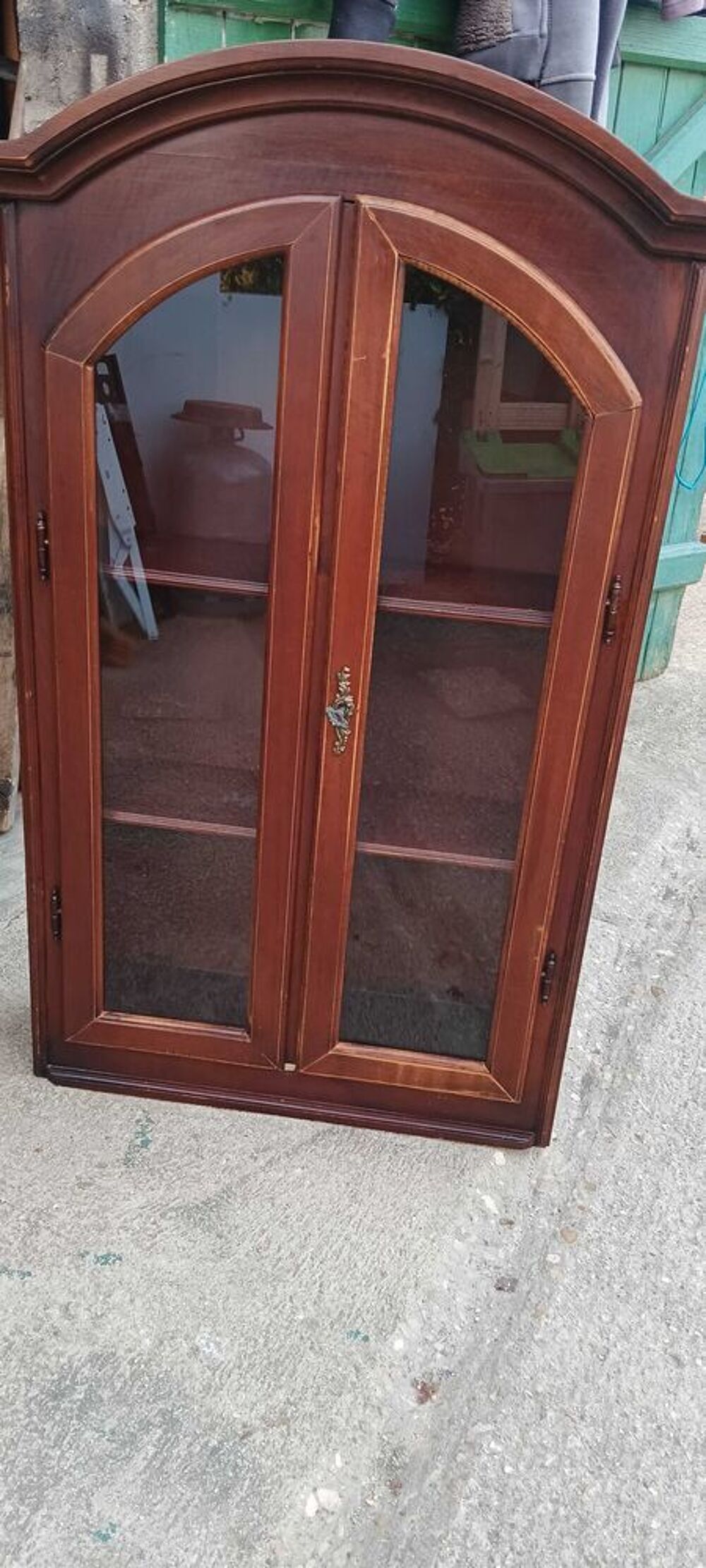 vitrine bois Meubles