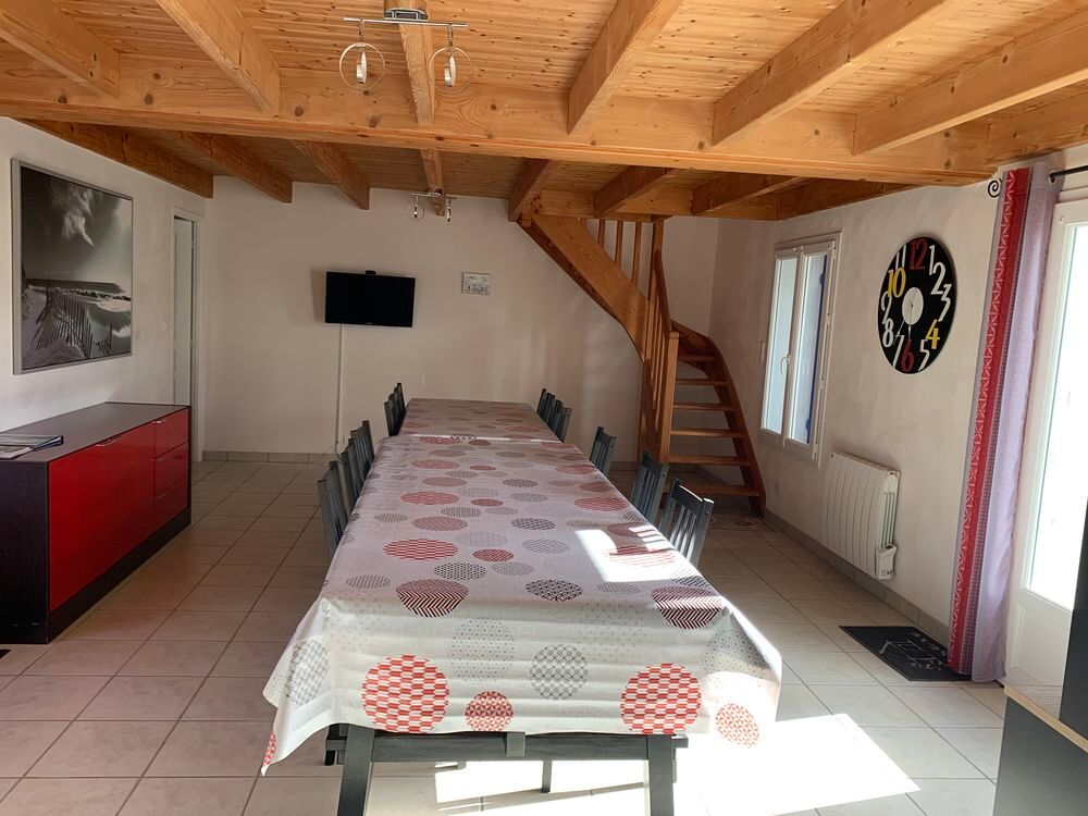Vente Maison GRANDE MAISON AVEC PISCINE COUVERTE Barbâtre