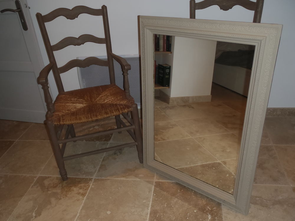 lots de 2 Fauteuils anciens + 1 Miroir (100x70) Meubles