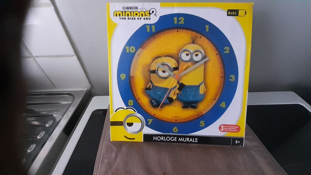 horloge murale minions D�coration