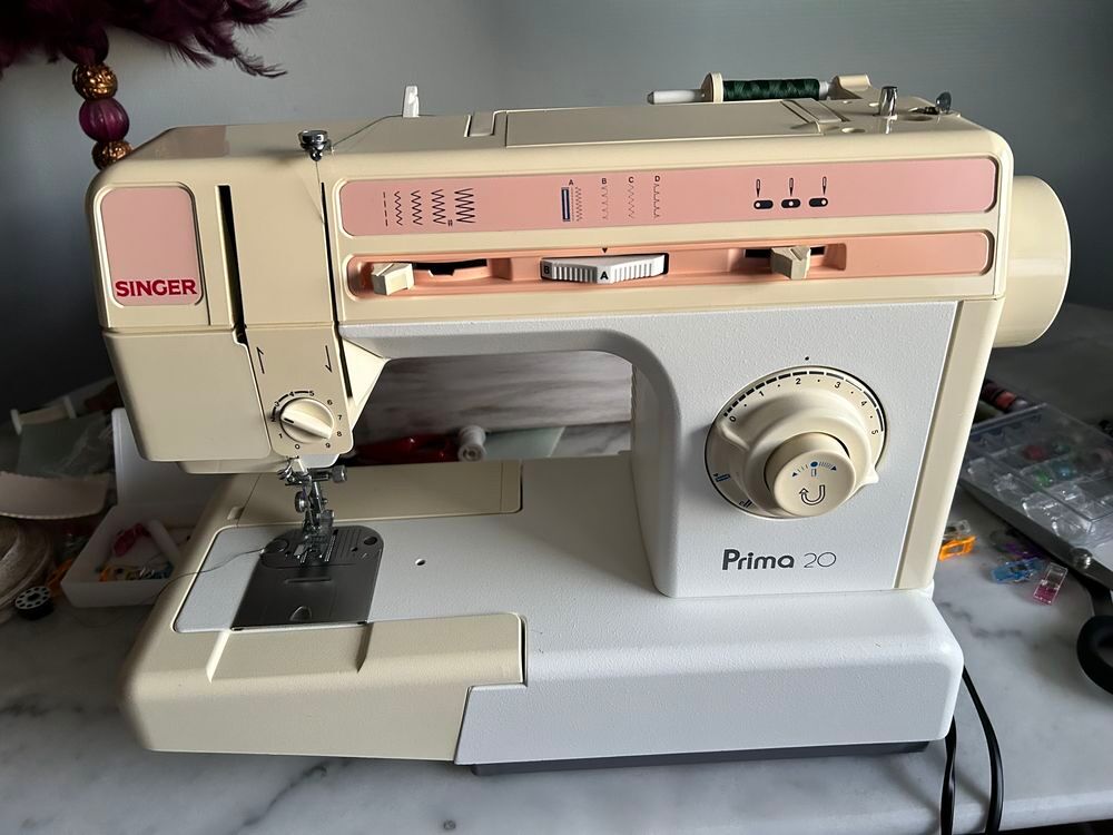 Machine &agrave; coudre Singer PRIMA 20 Electroménager