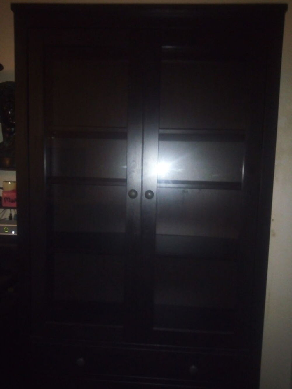 Vitrines en bois massif hemnes Brun noir ikea Meubles