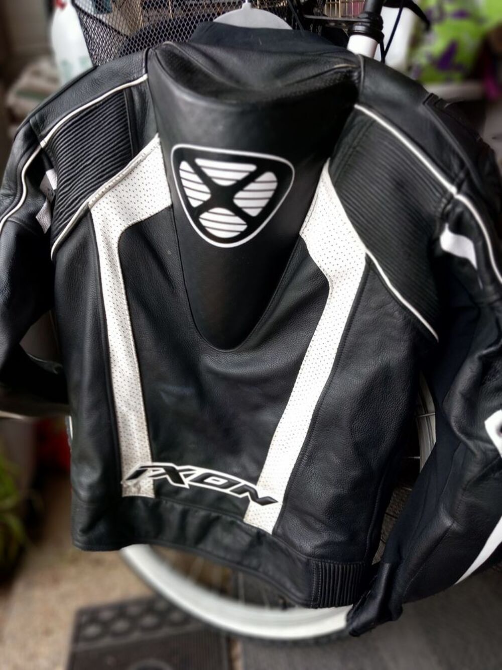 Blouson moto cuir Vêtements