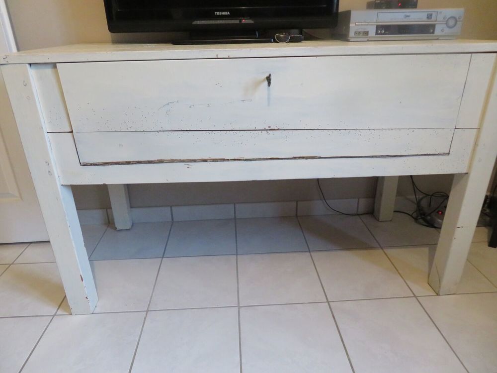 2 COFFRES EN BOIS am&eacute;nag&eacute;s type BERRICHON Meubles