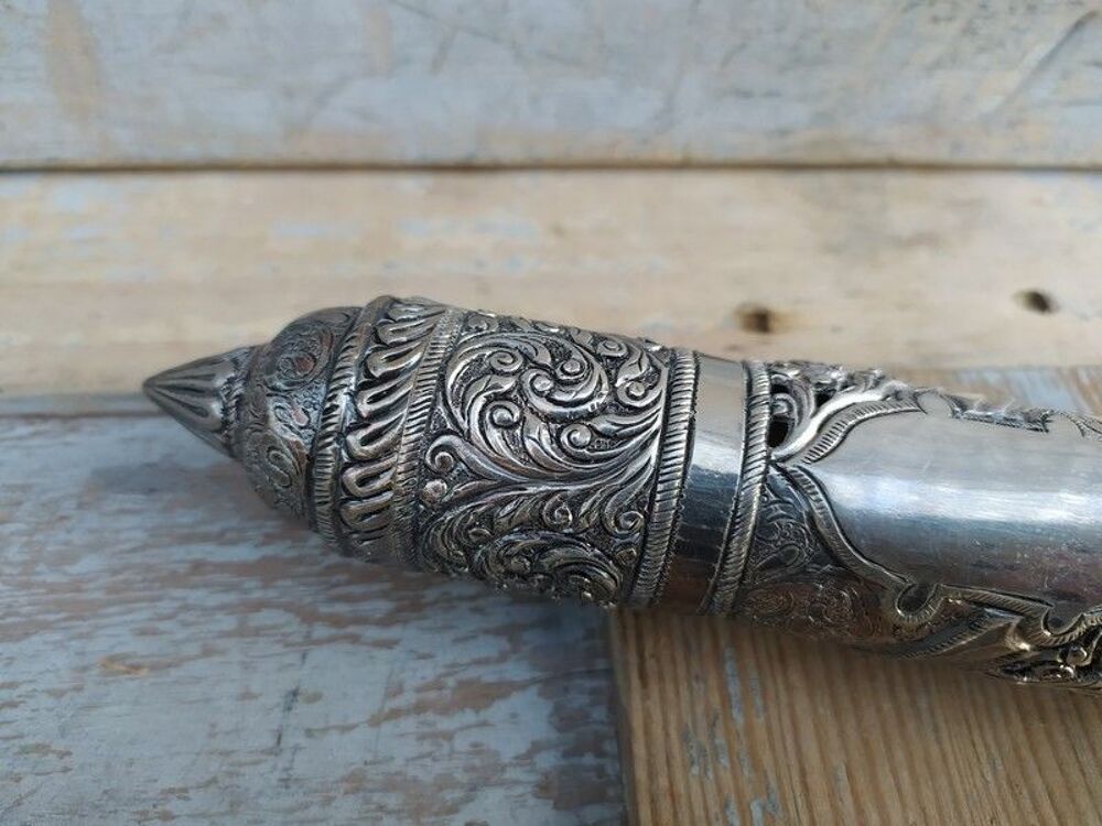 &Eacute;tui Rouleau Meguilat Esther Argent Moyen-Orient Judaica 