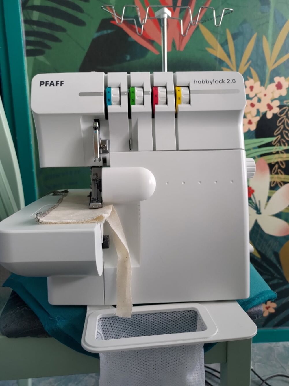 Surjeteuse Pfaff Hobbylock 2.0 Electroménager
