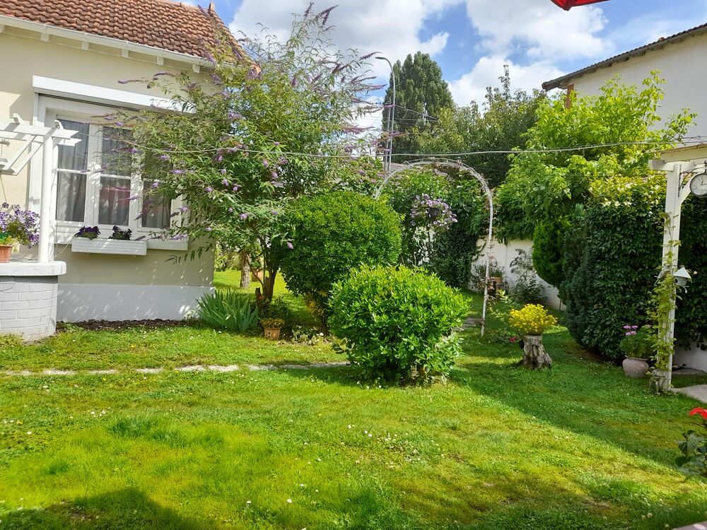Maison 3 pièces 320 m² · à Le Raincy · 320 m² · 300 000 €