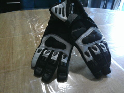 GAND MOTARD 20 Bezons (95)