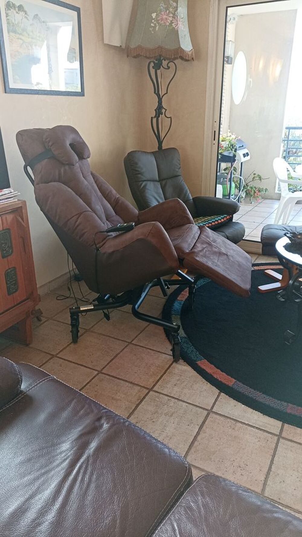  fauteuil relax &eacute;lectrique m&eacute;dicalis&eacute; marron Electroménager