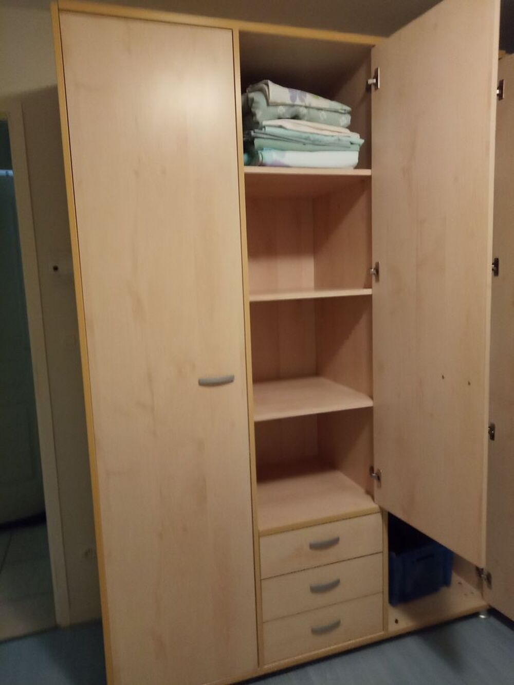 ARMOIRE CHAMBRE Meubles