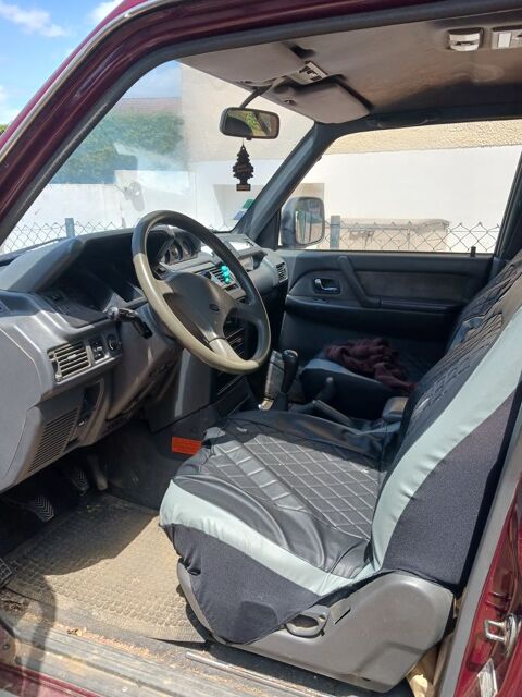 Mitsubishi pajero 2.5 Tbo D Long Tolé GLX