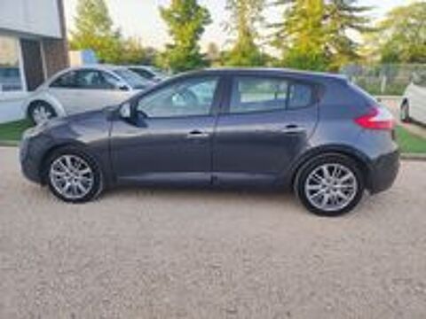 M&eacute;gane III MEGANE III 1.4 TCE 130cv GT Line 2011 occasion 78390 Bois-d'Arcy